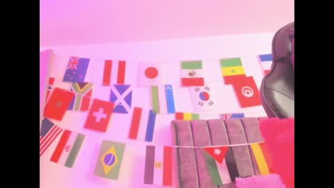 miller_silvana online show from July 6, 12:02 pm