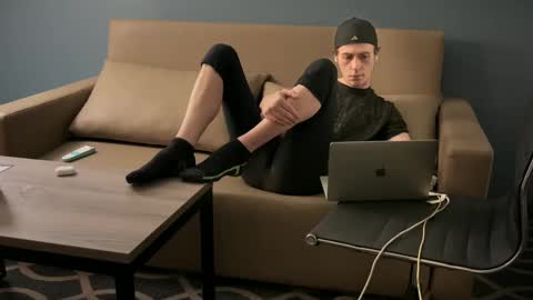 SlimnHungOH online show from December 14, 7:36 pm