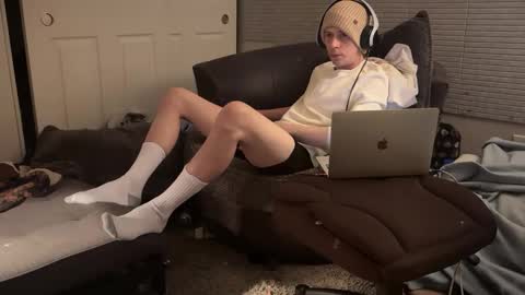 SlimnHungOH online show from December 27, 2:36 am