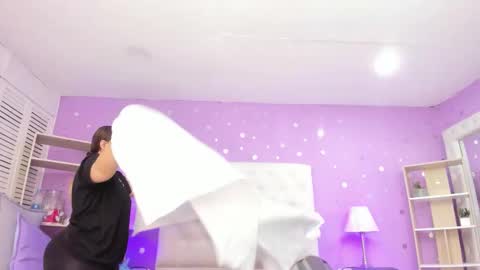 millers_rousse online show from December 19, 12:01 pm