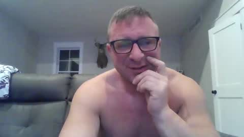 Snapshot of millertimenow34 chatting on April 12, 1:32 am millertime feet bigcock hairy straight muscles online show from April 12, 1:32 am