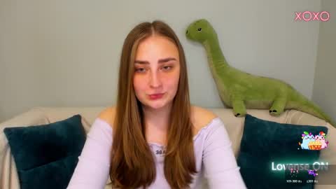 Snapshot of millibrooksss chatting on May 12, 1:58 am millibrooksss online show from May 12, 1:58 am