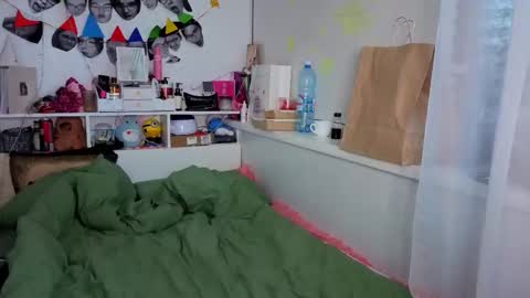 Millie online show from October 26, 3:12 am