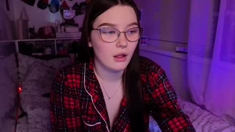 Millie online show from February 11, 2:00 pm