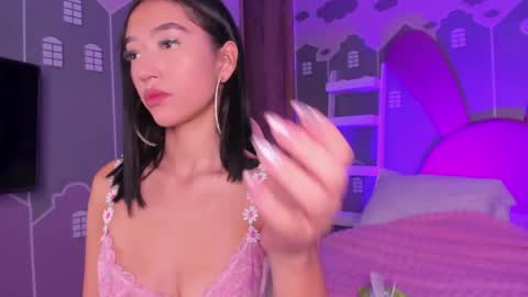 Ana Maria online show from April 1, 12:00 am