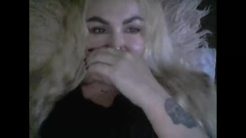 millisa13 online show from April 7, 9:26 pm