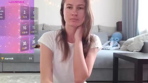 Snapshot of milly_browski chatting on October 9, 12:47 pm milly_browski online show from October 9, 12:47 pm