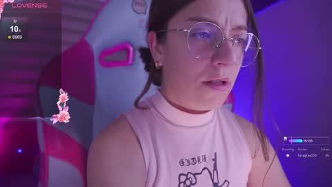 MILLY online show from November 25, 2:39 pm