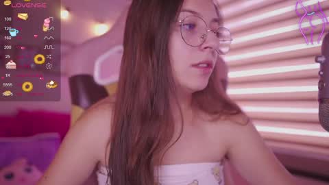 MILLY online show from April 16, 7:03 pm