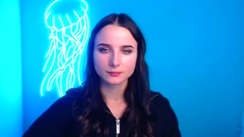 Milly online show from December 3, 4:06 pm