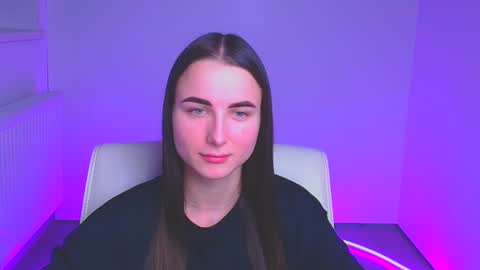 Milly online show from December 19, 3:41 pm