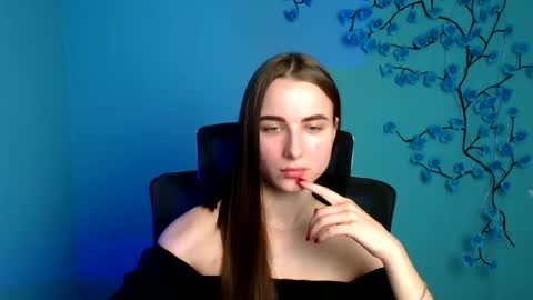 Snapshot of milly_liss chatting on May 20, 11:27 am Milly online show from May 20, 11:27 am