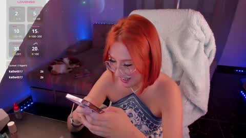 Snapshot of milly_yako chatting on February 13, 10:50 pm Monkey D Maddie online show from February 13, 10:50 pm