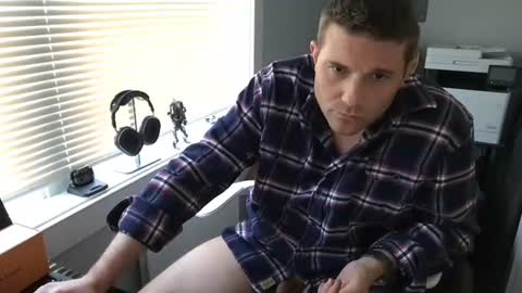 Snapshot of milo_uncensored chatting on October 21, 3:13 pm milo_uncensored online show from October 21, 3:13 pm