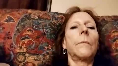 Snapshot of miloanj chatting on October 26, 10:43 am miloanj online show from October 26, 10:43 am