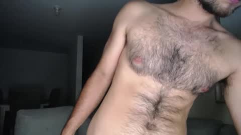 Snapshot of milostructor chatting on October 1, 6:52 am miloslove online show from October 1, 6:52 am