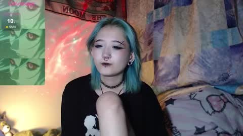 Snapshot of milten_trish chatting on October 6, 10:51 pm milten_trish online show from October 6, 10:51 pm