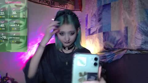 Snapshot of milten_trish chatting on October 16, 11:17 pm milten_trish online show from October 16, 11:17 pm