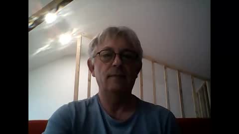 milu72 online show from February 22, 2:15 pm