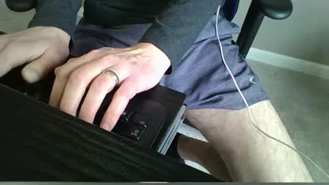 milwaukeebadger24 online show from March 5, 8:00 pm