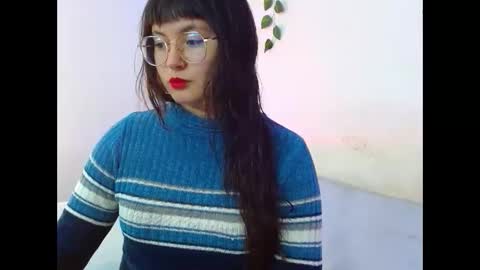 Snapshot of mily_baker chatting on February 25, 9:57 pm mily_baker online show from February 25, 9:57 pm