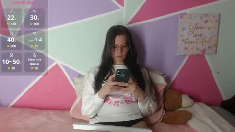 Mily Miley online show from March 10, 3:20 pm