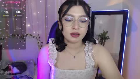 Mily online show from November 2, 6:43 pm