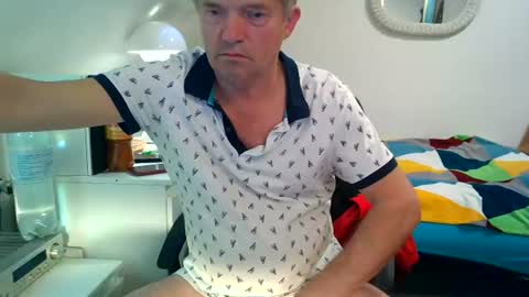 Snapshot of milymen26 chatting on June 13, 6:28 pm Milymen26 Polish man master fereskik straight mature online show from June 13, 6:28 pm