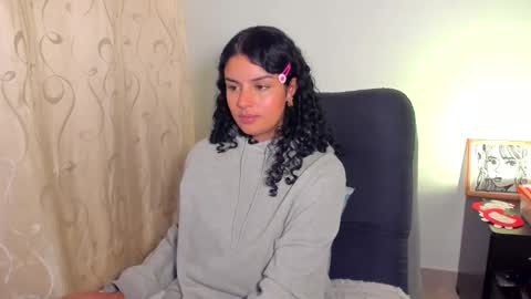 Mimii  online show from April 9, 4:34 am