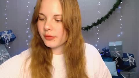 Snapshot of mimicass chatting on December 7, 8:16 pm Kelly online show from December 7, 8:16 pm