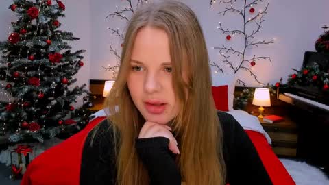 Snapshot of mimicass chatting on December 25, 7:34 pm Kelly online show from December 25, 7:34 pm