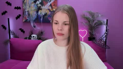 Kelly online show from November 2, 8:11 pm