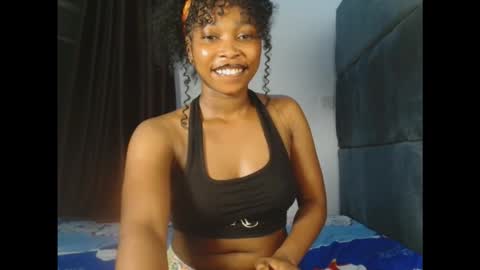 Snapshot of mimiluv6 chatting on November 12, 6:30 pm mimi online show from November 12, 6:30 pm