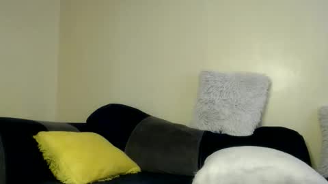 Snapshot of mimimars39 chatting on May 14, 6:31 am mimimars39 online show from May 14, 6:31 am