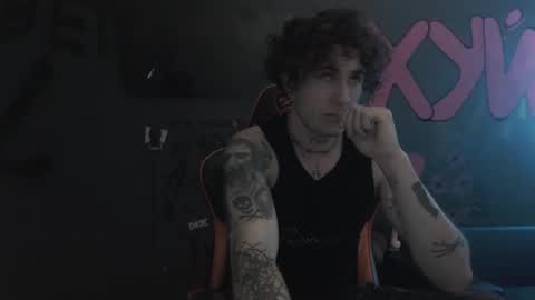 Max online show from September 28, 2:55 pm