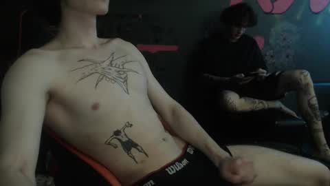 Max online show from November 2, 5:48 pm