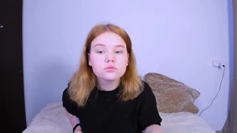 hi Im Mina  online show from September 9, 2:00 am