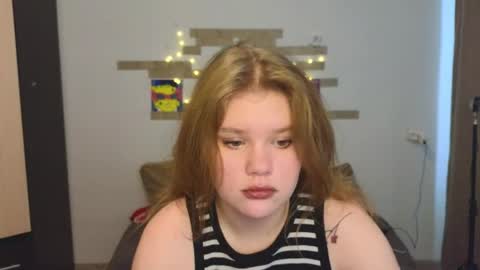 hi Im Mina  online show from May 10, 8:52 am
