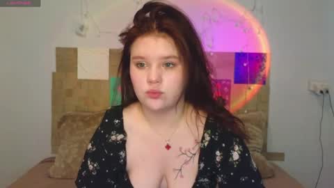 hi Im Mina  online show from May 28, 6:54 am