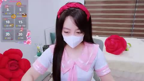 Snapshot of mina_686 chatting on November 9, 8:01 am mina_686 online show from November 9, 8:01 am