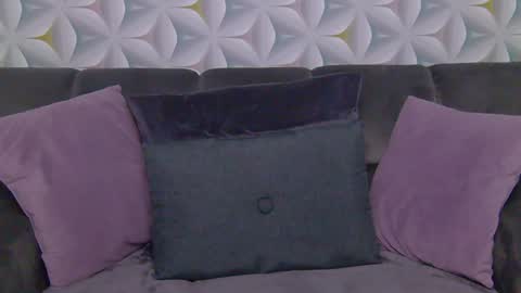 Mina online show from February 19, 9:27 am