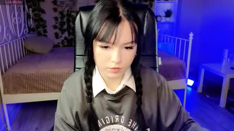Mina online show from October 20, 10:38 am