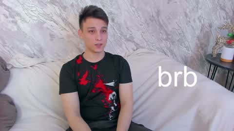 Snapshot of minato_kono chatting on February 1, 3:07 pm minato_kono online show from February 1, 3:07 pm