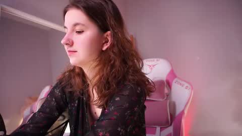 Frances  Next streams Thu Fri Sat 8am -  4pm GMT3 online show from March 21, 5:45 am