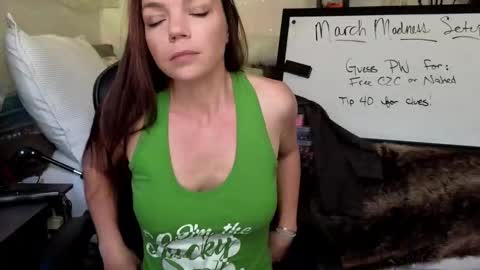 Mindy Mars online show from March 17, 3:59 pm