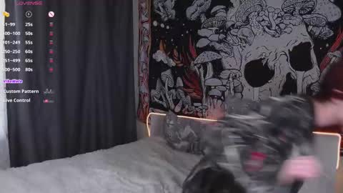 Anny online show from March 22, 6:28 am