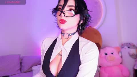 My name is Fer Nice to meet you  give it a thumbs up please its important online show from February 18, 2:51 am