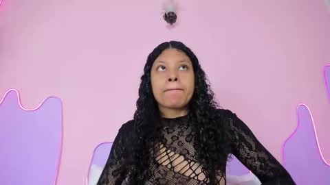 Mingie online show from December 2, 11:48 am