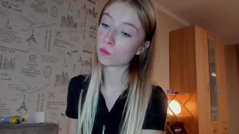 Amelia online show from September 12, 8:53 pm