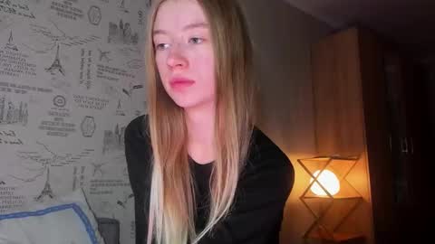 Amelia online show from November 2, 6:32 pm